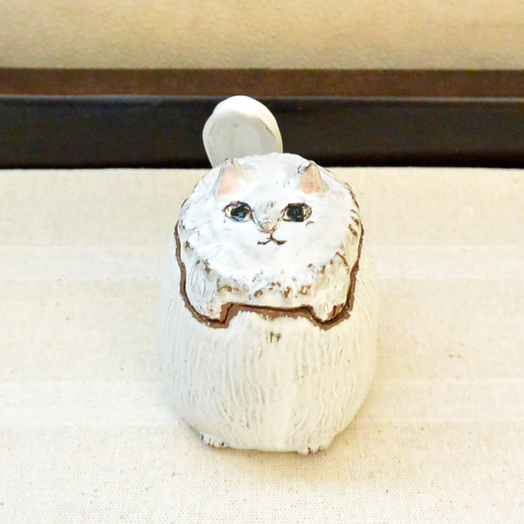 猫のシュガーポット　シュガーキャット　白　ねこ・猫　手作り陶芸・陶器　食器・小物入れ・置き物 3枚目の画像