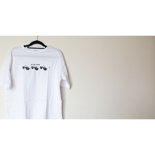 送料無料】オリジナルビッグシルエットデザインTシャツ サングラス
