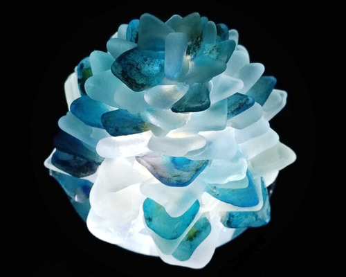 海灯花】シーグラスのお花のランプシェード 青×藍 瑠璃（るり