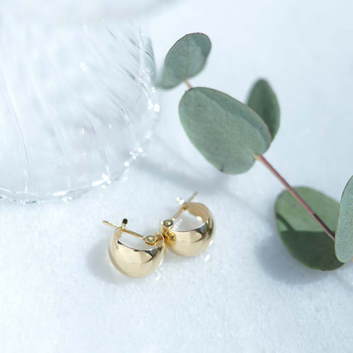 送料無料】K18 ムーンフープピアス 7mm×10mm ペア ピアス