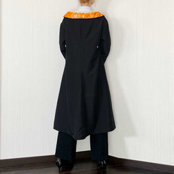 リバーシブル コート【 着物リメイク 】黒留袖 松柄 * オレンジ ハニカム / 一点物 7枚目の画像