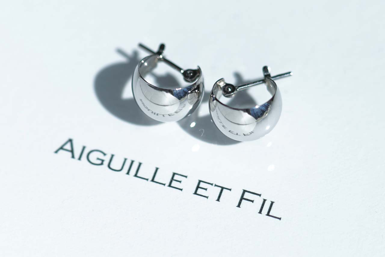 【送料無料】Pt900 ムーンフープピアス 7mm×10mm ペア