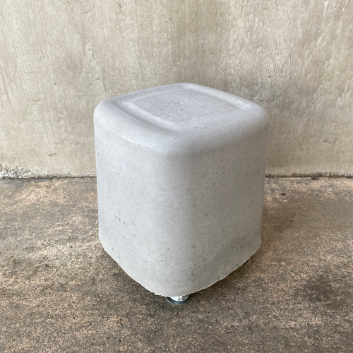 【コンクリート100%スツール 】 インテリア ショップ オブジェ モルタル コンクリート100%スツール 】 インテリア ショップ 什器オブジェ