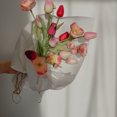 チューリップ ウェディングブーケ 花束 フォトウェディングや前撮りに