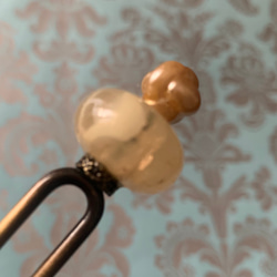アンティークガラス素材の懐古的なマーブル模様の玉かんざし「ギヤマン・ミルキィ」 2枚目の画像