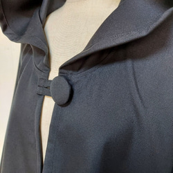 黒のポンチョ　再販047　～　良質生地　コート　ジャケット　マント　ケープ　フォーマル 5枚目の画像