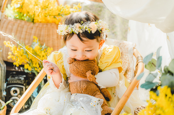 かすみ草ベースの黄色の紫陽花とグリーン花冠☆ 6枚目の画像