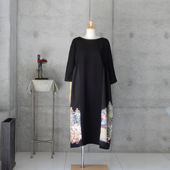 着物リメイク　黒留チュニックワンピース   フリーサイズ  kimono 1枚目の画像