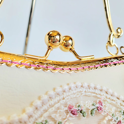 アンティーク調口金のがま口バッグ(レースとビーズ) ハンドバッグ