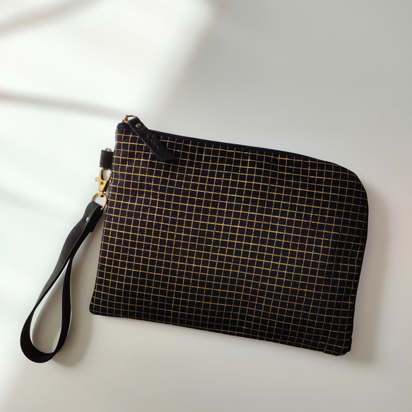 Half zipper clutch bag #028  ✴母子手帳/通帳ケース/お薬手帳ケース 1枚目の画像