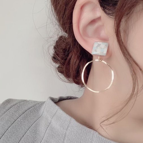 全2色)2way Asymmetry art square hoop pierce/earring(Sax Mix