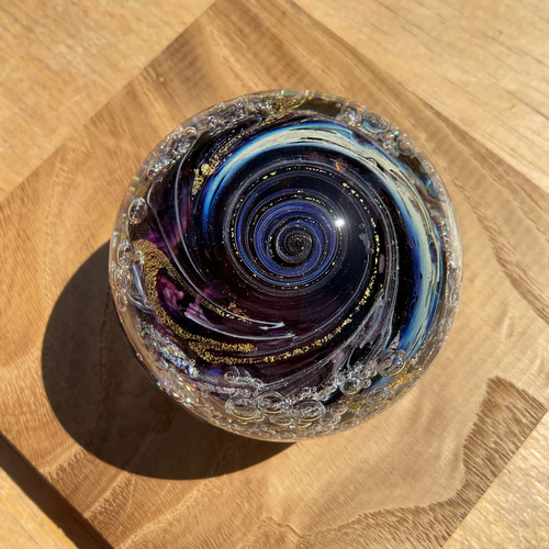 Glass Eye Studio ペーパーウェイト ガラス球 青紫色 Glass Eye Studio