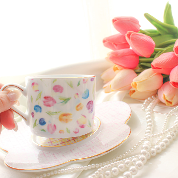お花が咲いてるティーカップ＆ソーサー〜チューリップver〜 4枚目の画像