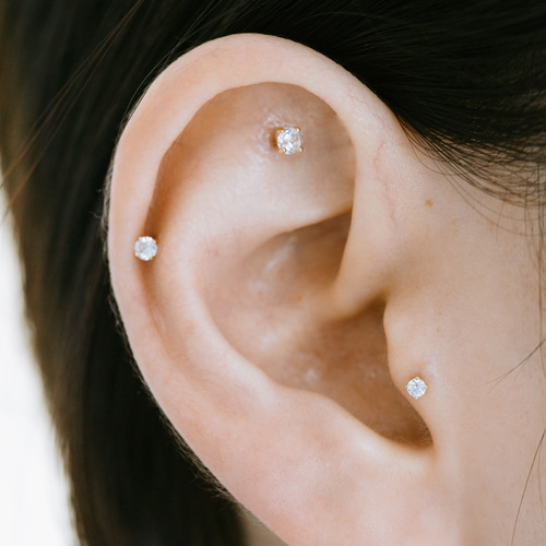 16G 14K金 ゴールド3mm Cz ヘリックス 軟骨 トラガス インナー