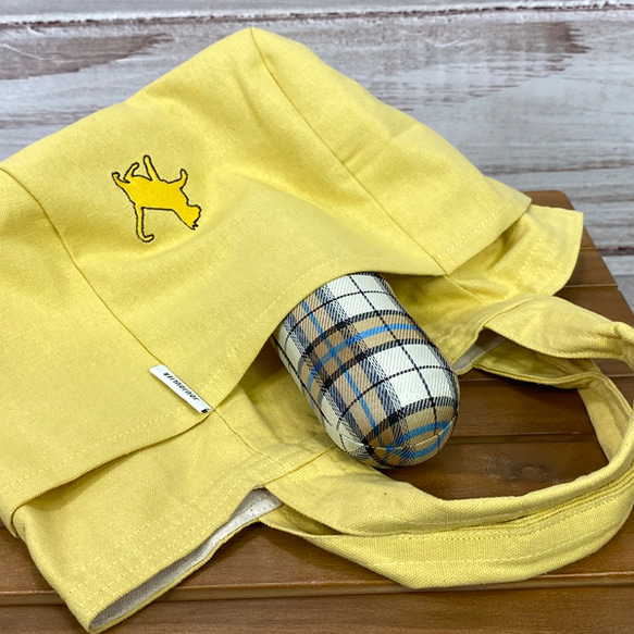 【送料無料】猫デザイン② ワンポイント刺繍 ポケット付き ミニトートバッグ＜バターイエロー＞ 9枚目の画像