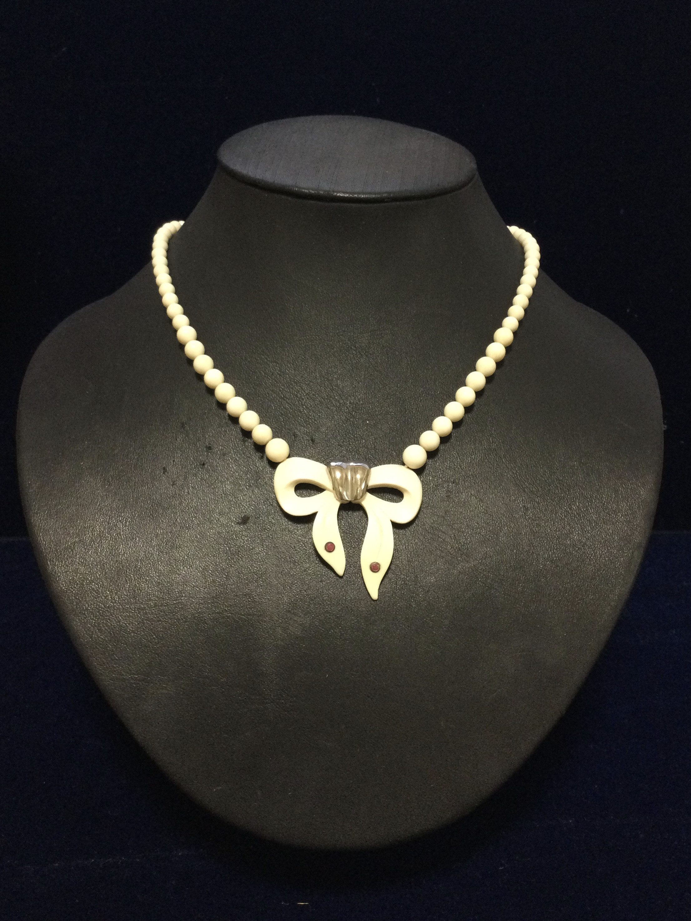 ★本象牙　ネックレス（リボン）#15★