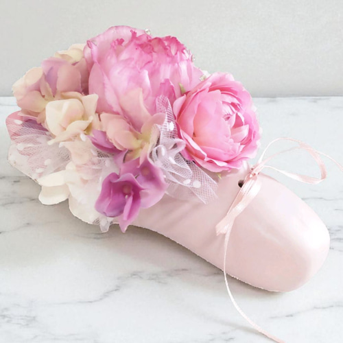 バレエの発表会のプレゼントに♡ピンクのソラフラワーの薔薇のトウ