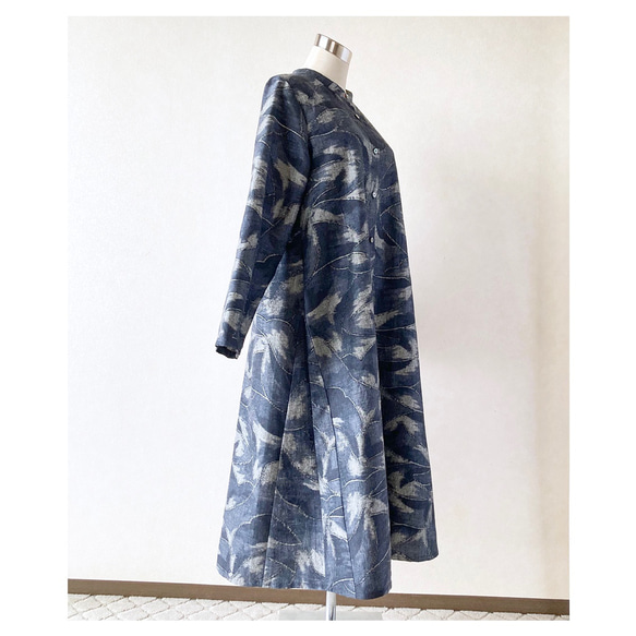 着物リメイク◇藍色×グレー紬のAラインシャツワンピース 9枚目の画像