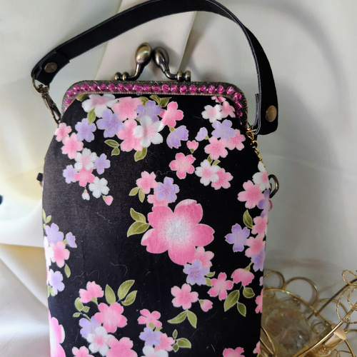 桜猫☆がま口 持ち手付 ポケット付スマホケース ハンドメイド がま口