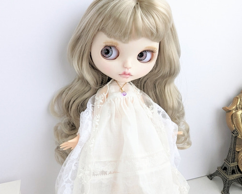 白のガーゼのワンピースとレースのストール※ブライスアウトフィット b276e6baf546f469f6ee301a25ebbe