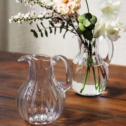 新作「フルートの小さなピッチャー」花器 カラフェ 水差し 花瓶 ジャグ