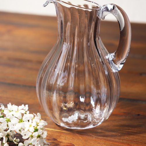 新作「フルートの小さなピッチャー」花器 カラフェ 水差し 花瓶 ジャグ