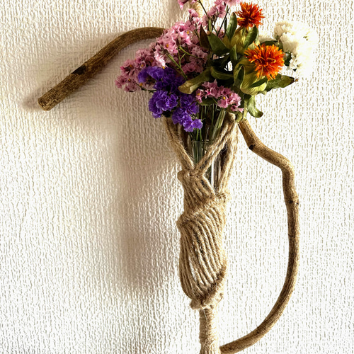 ハンドメイド 麻紐 壁掛け 一輪挿し ドライフラワー アーティ ハンドメイド 麻紐 壁掛け 一輪挿し ドライフラワー アーティ