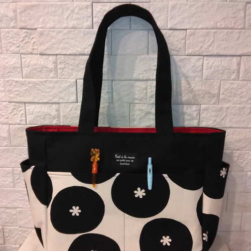 ＊じゅんじゅん様＊ハンドメイド　トートバッグ　ポーチ じゅんじゅん様＊ハンドメイド トートバッグ ポーチ