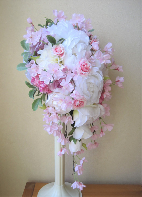 桜のキャスケードブーケ♪ブートニア付き♪生花みたいに綺麗な造花です♪高品質なのに安い 3枚目の画像