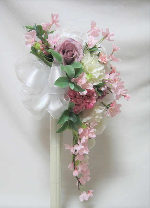 桜のキャスケードブーケ♪ブートニア付き♪生花みたいに綺麗な造花です♪高品質なのに安い 11枚目の画像
