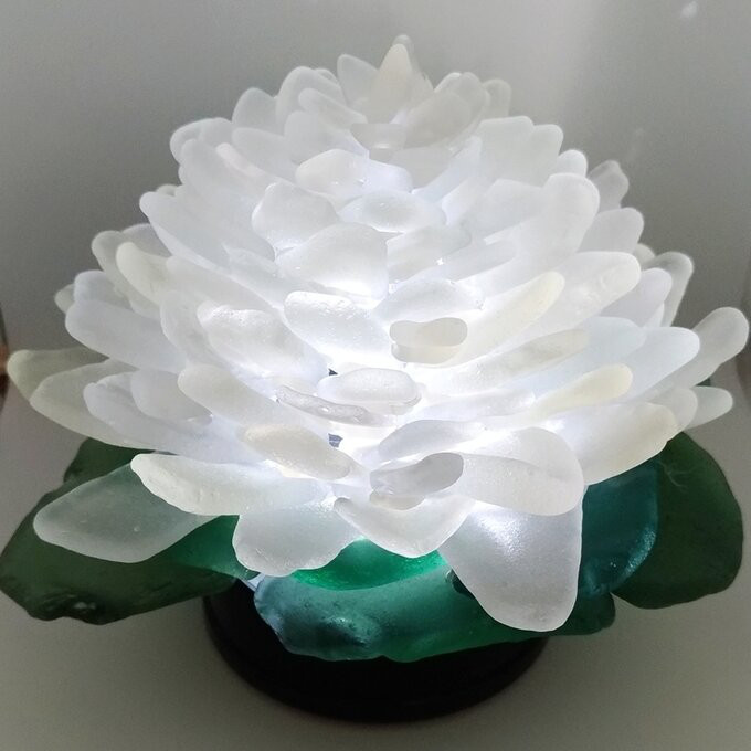 【オーダー】シーグラスのお花のランプシェード ホワイト×グリーン 蓮 大 ギフトラッピング対応【海灯花】