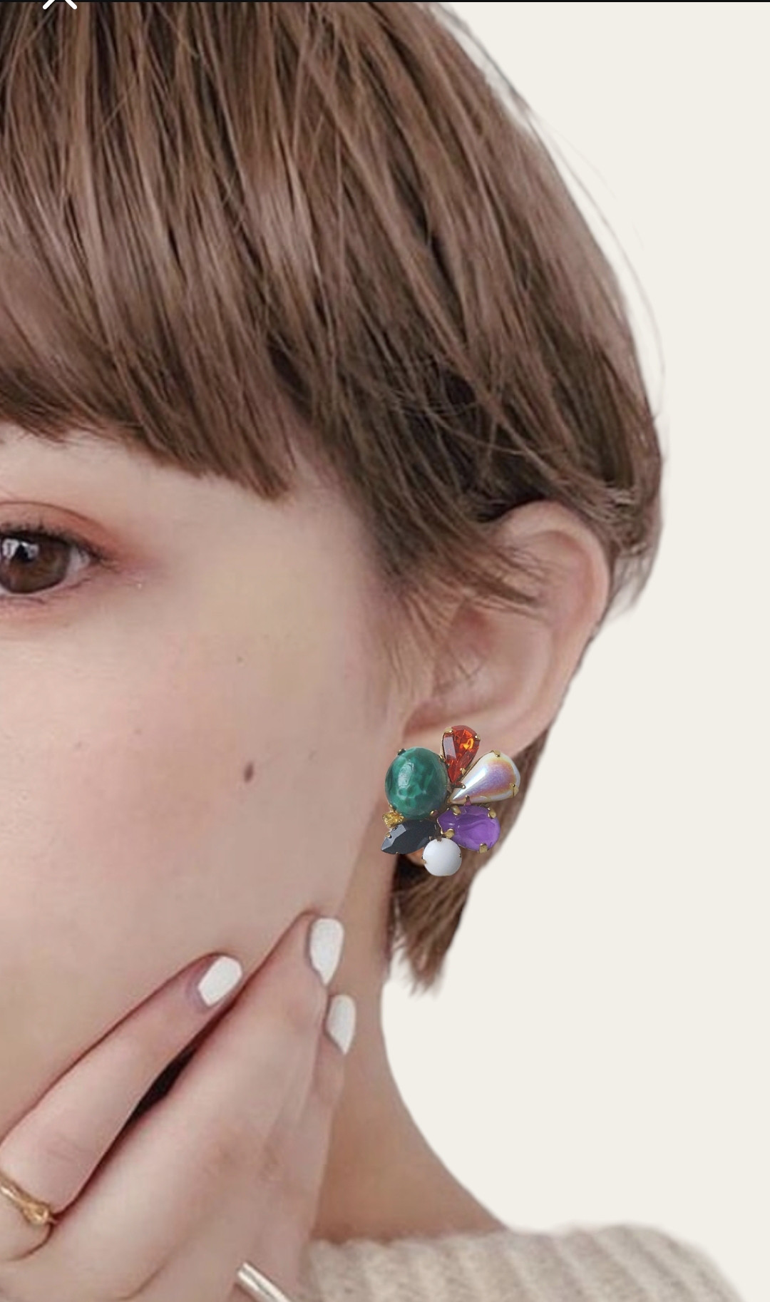 春夏カラーのヴィンテージ ガラスを贅沢に使った大ぶりピアス/イヤリング