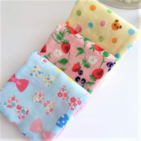 ストア 専用8重ガーゼポッケハンカチ 専用8重ガーゼポッケハンカチ