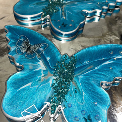 ブルー　バタフライ蝶々　レジン　トレー　お皿　コースター 1枚目の画像