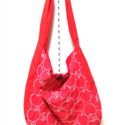 りんご刺繍　赤　バッグ 2枚目の画像