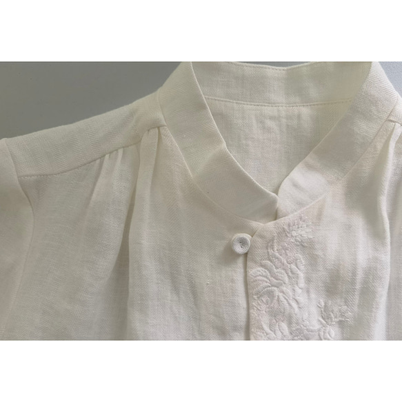 ロングリネンシャツ　チャイナドレス風　前に花刺繍リネンシャツ　長袖ロングシャツ　ホワイト　S-Lサイズ　L163　 15枚目の画像