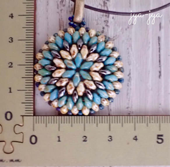 【軽量】beads necklace - blue gradation 5枚目の画像