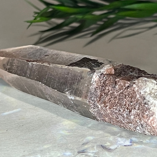 ダウ ホワイトファントム ✨ヒマラヤ ピンク水晶 原石 ポイント 天然石