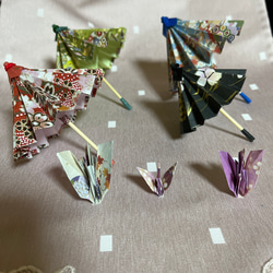 折り紙、折り紙傘、折り紙和柄傘、夫婦鶴セット、和雑貨、和小物 1枚目の画像