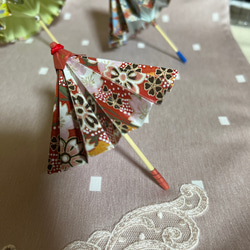 折り紙、折り紙傘、折り紙和柄傘、夫婦鶴セット、和雑貨、和小物 6枚目の画像