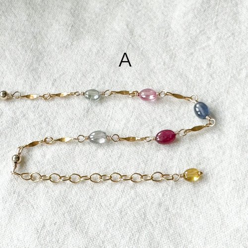選べます✳︎14kgf*マルチカラーサファイアのステーションブレスレット