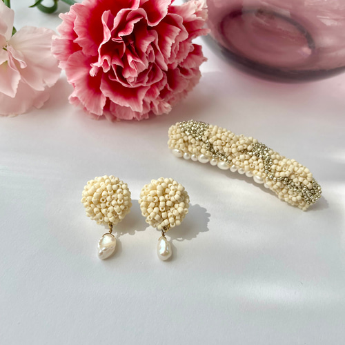 ビーズ刺繍アクセサリー/イヤリング/淡水パール/春イヤリング/母の日