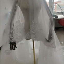 送料無料！人気上昇！ウエディングドレスベール  3D立体レース刺繍 二重のチュール花嫁/結婚式 8枚目の画像