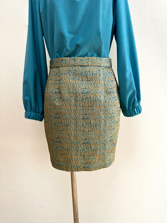 ターコイズブルー×ゴールドジャガード織ミニタイトスカート 1枚目の画像