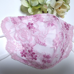 【送料込み】 不織布マスクカバー  バラ刺繍 ピンク 薔薇刺繍  肌に優しい 3枚目の画像
