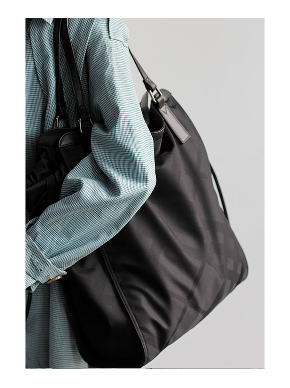 四季の永遠の定番！軽くて使いやすいトートバッグ #黒いチェック柄です 13枚目の画像
