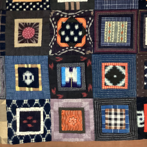 古布のパッチワークのタペストリー 66個つなぎ その他インテリア雑貨