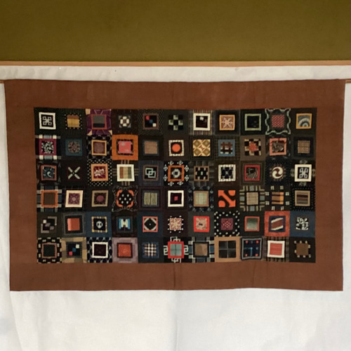 古布のパッチワークのタペストリー 66個つなぎ その他インテリア雑貨