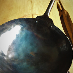 【受注生産】鍛造鉄の中華鍋打出し２５ｃｍ　鉄のフライパン 片手鍋 北京鍋 3枚目の画像