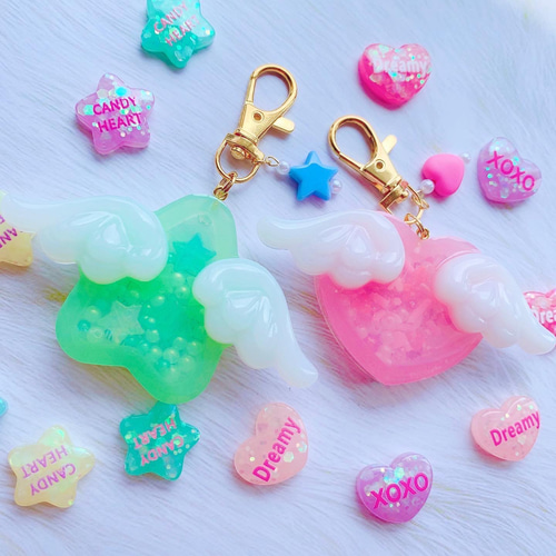 レジン オーダー 名前入れキーホルダー ♡いーちゃん様♡ レジン オーダー 名前入れキーホルダー ♡いーちゃん様♡